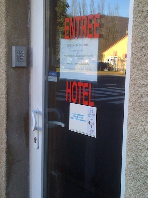 Pension Hotel Restaurant De La Place Voujeaucourt Rom bilde
